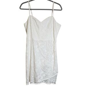 Adelyn Rae White Embroidered Lace Dress M Asymmetrical Hem Bridal Shower